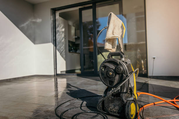 Best Building Exterior Pressure Washing in Maquoketa, IA
